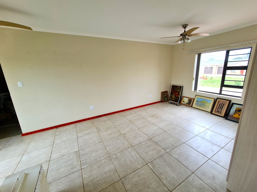 2 Bedroom Property for Sale in Jeffreys Bay Central Eastern Cape